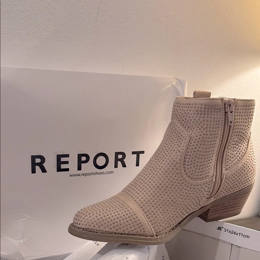 NIB [Report] Denzel Studded Ankle Western Low Heel Booties in Pink Women’s 6.5 - Picture 4 of 16